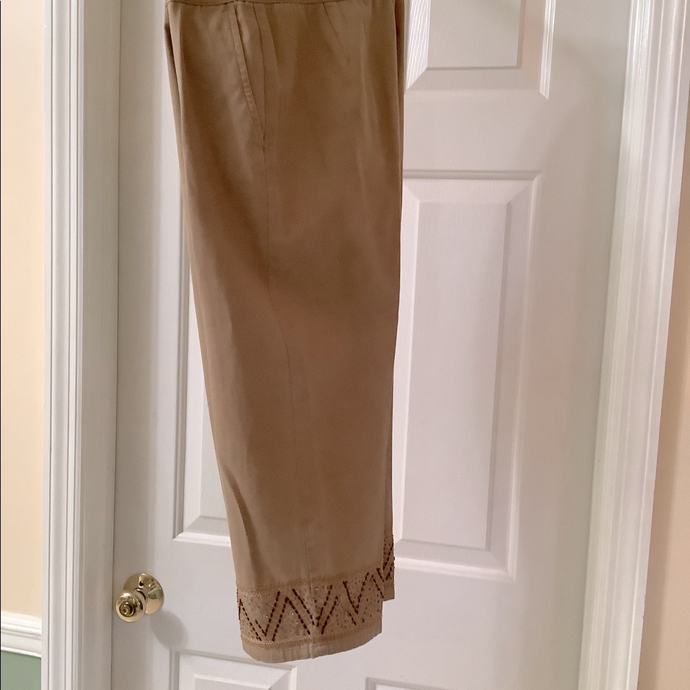 Embroidered Capris Petite Sophisticate Tan 8P